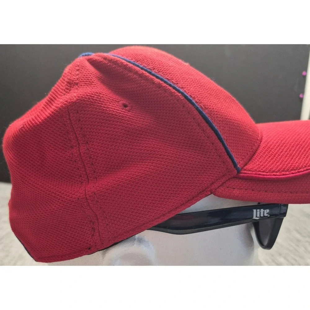 Philadelphia Phillies red fitted hat‎ blue team logo New Era Small/Medium  MLB